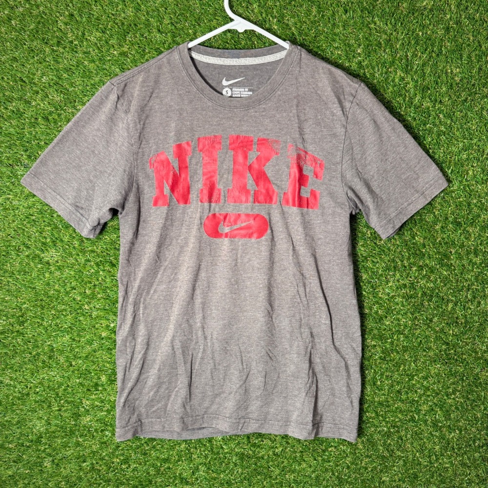 Nike Standard‎ Fit Gray Tee Shirt Red Logo Graphic Mens Small